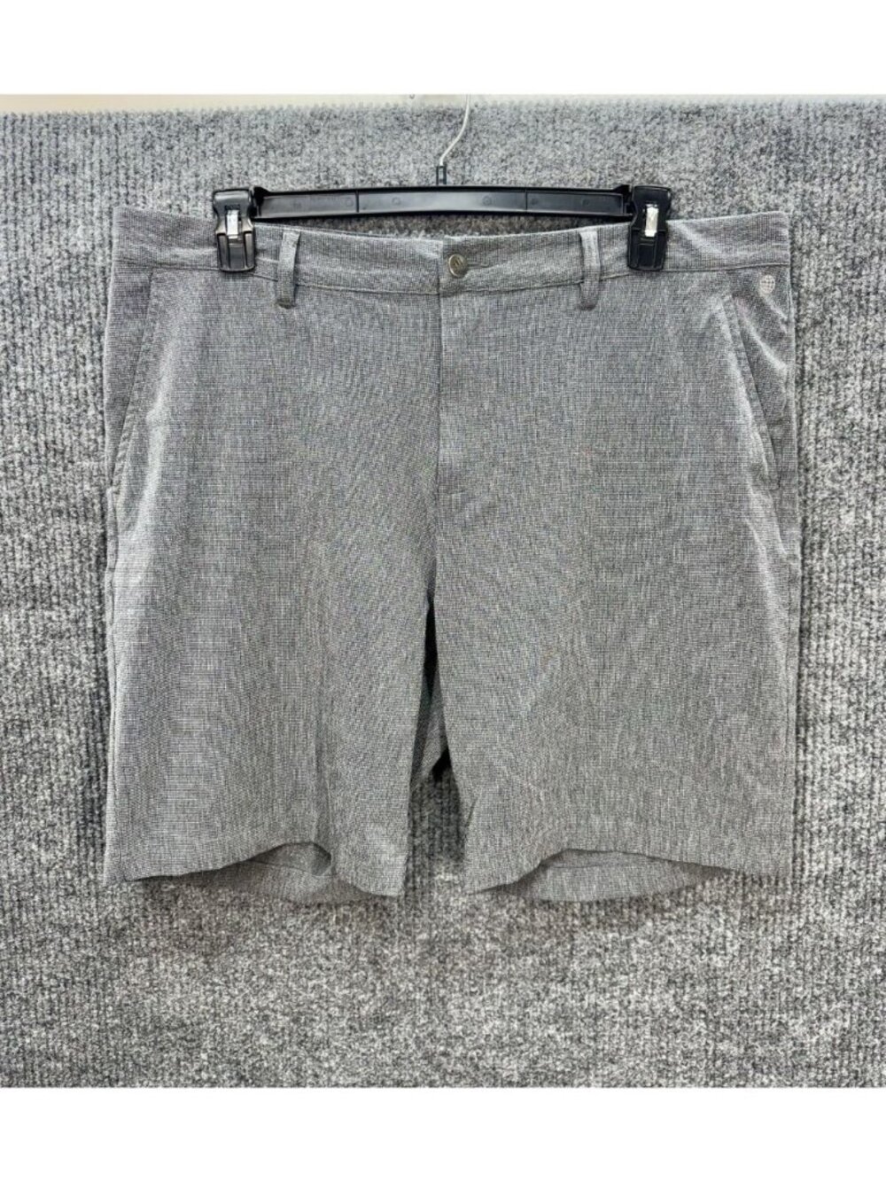 Adidas Crosshatch Shorts Mens 38 Gray Textured Golf Stretch Performance 8.5”
